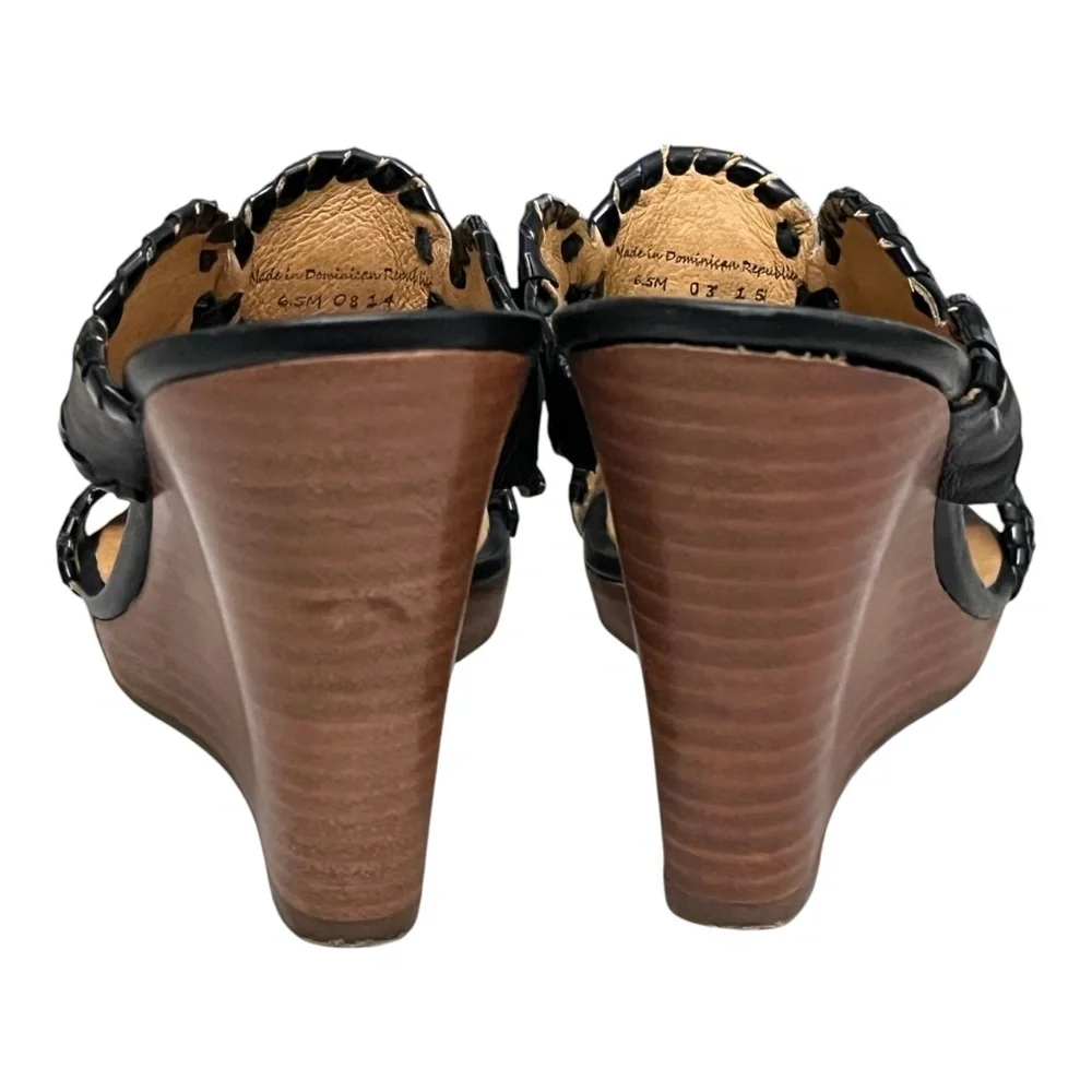 Jack Rogers Luccia Wedge Sandals Black Leather Medallion 6.5M